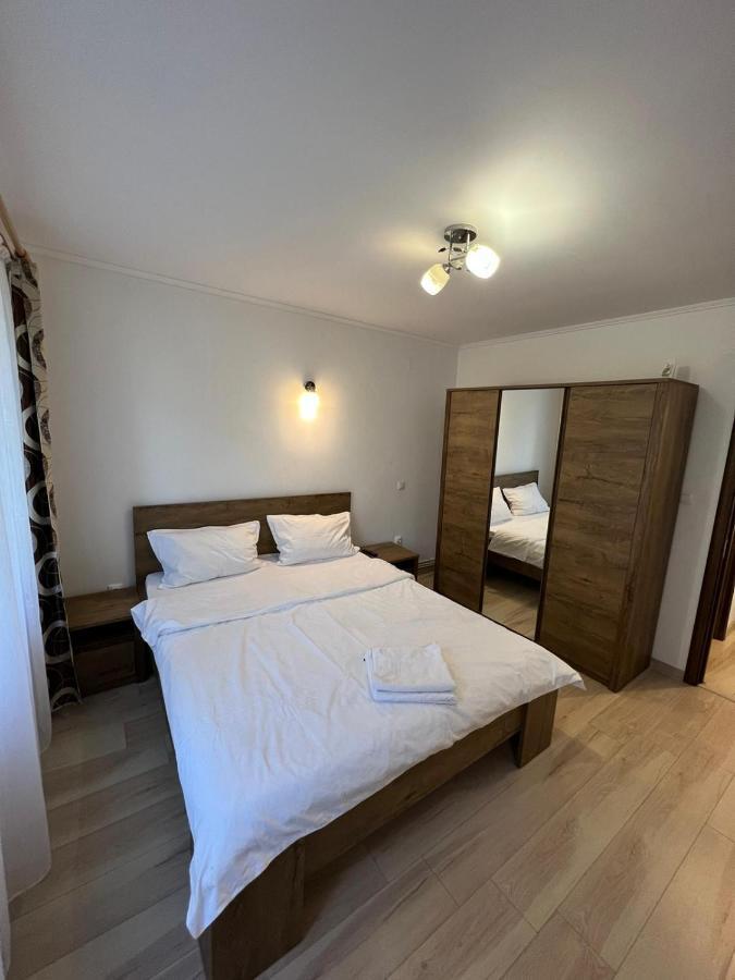Gold Apartments Baia Mare Buitenkant foto